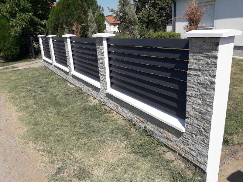 Aluminijumske ograde crne boje